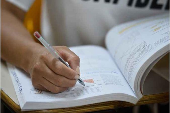 Livro sobre o impacto da covid-19 no ensino médio será lançado(foto: Minervino Junior/CB/D.A Press) Livro sobre o impacto da covid-19 no ensino médio será lançado(foto: Minervino Junior/CB/D.A Press)