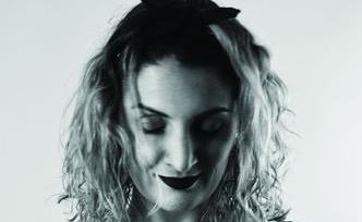 Clara Averbuck denuncia em seu livro violência sofrida por ela, Clara Averbuck denuncia em seu livro violência sofrida por ela,