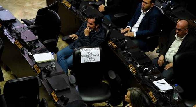 A Assembleia Nacional declarou que a medida contra Borges é de natureza política e não deve ser reconhecida por qualquer tribunal estrangeiro(foto: AFP) A Assembleia Nacional declarou que a medida contra Borges é de natureza política e não deve ser reconhecida por qualquer tribunal estrangeiro(foto: AFP)