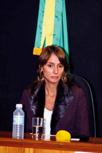 Maria Hilda recebe mensalmente R$ 15 mil a mais do que o teto(foto: Reprodução da Internet/CB/D.A Press ) Maria Hilda recebe mensalmente R$ 15 mil a mais do que o teto(foto: Reprodução da Internet/CB/D.A Press )