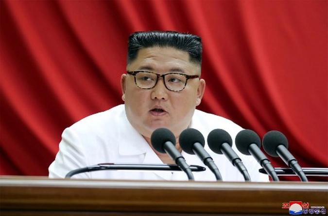 (foto: KCNA / KCNA VIA KNS / AFP) (foto: KCNA / KCNA VIA KNS / AFP)