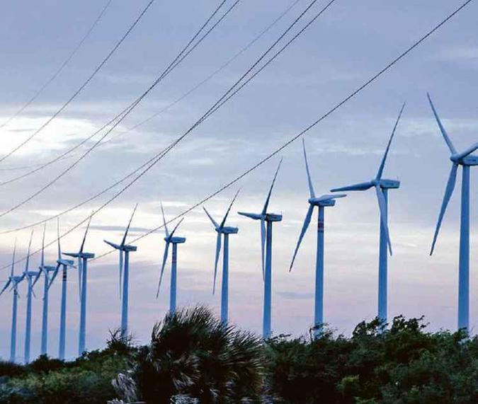 Cerca de 70% do valor captado com os %u201Cgreen bonds%u201D do BNDES já está empregado em oito projetos de energia eólica no Nordeste(foto: GONZALEZ COVARRUBIAS / AFP ) Cerca de 70% do valor captado com os %u201Cgreen bonds%u201D do BNDES já está empregado em oito projetos de energia eólica no Nordeste(foto: GONZALEZ COVARRUBIAS / AFP )