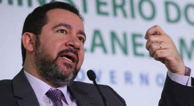 O ministro mostrou dados sobre os gastos públicos com saúde, comparando-os com as despesas previdenciárias(foto: Jose Cruz/Agencia Brasil) O ministro mostrou dados sobre os gastos públicos com saúde, comparando-os com as despesas previdenciárias(foto: Jose Cruz/Agencia Brasil)