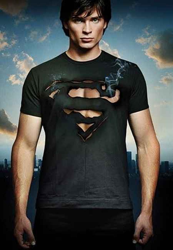 Tom Welling deu vida a Clark Kent durante dez anos (2001-2011) na série Smallville (foto: Smallville/Divulgação ) Tom Welling deu vida a Clark Kent durante dez anos (2001-2011) na série Smallville (foto: Smallville/Divulgação )
