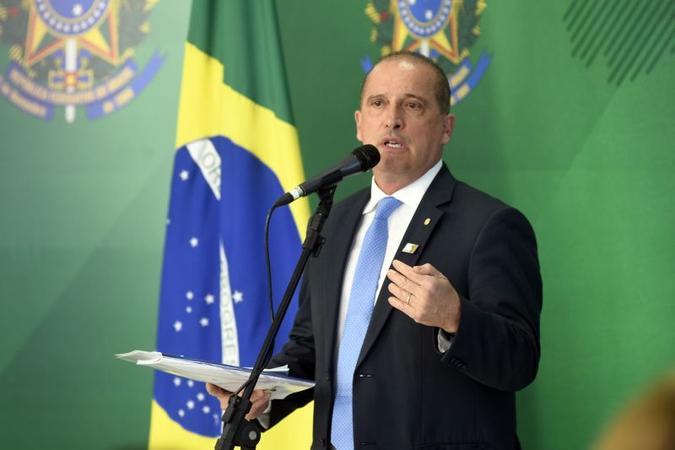 O ministro da Casa Civil, Onyx Lorenzoni (foto: Ed Alves/CB/D.A Press) O ministro da Casa Civil, Onyx Lorenzoni (foto: Ed Alves/CB/D.A Press)