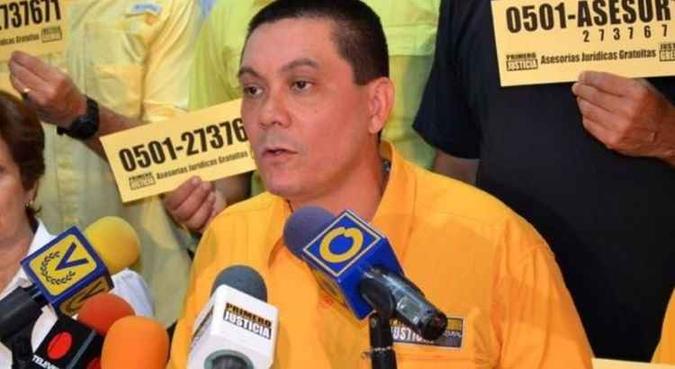 Albán se suicidou no momento em que ia ser levado ao tribunal(foto: Reprodução ) Albán se suicidou no momento em que ia ser levado ao tribunal(foto: Reprodução )