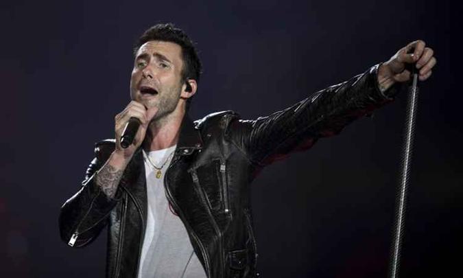 Marron 5 é a grande atração do intervalo do Super Bowl(foto: AFP/Mauro Pimentel) Marron 5 é a grande atração do intervalo do Super Bowl(foto: AFP/Mauro Pimentel)