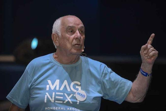 Na visão dele, a aprovação da reforma foi um bom sinal para investidores, de que ''o país tem jeito''(foto: Divulgação/Mongeral Aegon) Na visão dele, a aprovação da reforma foi um bom sinal para investidores, de que ''o país tem jeito''(foto: Divulgação/Mongeral Aegon)