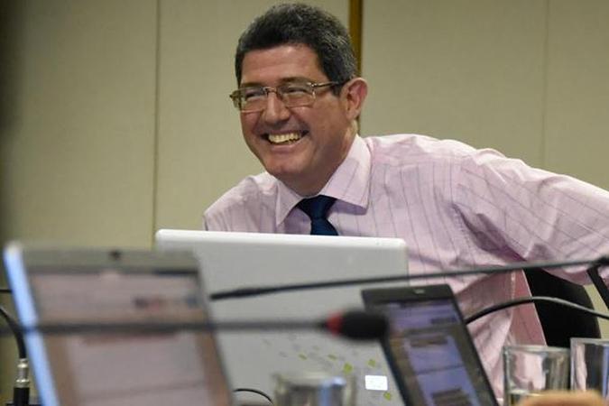 O ministro da Fazenda respondeu perguntas de internautas por meio de rede social(foto: Reprodução/ Facebook/ Portal Brasil) O ministro da Fazenda respondeu perguntas de internautas por meio de rede social(foto: Reprodução/ Facebook/ Portal Brasil)