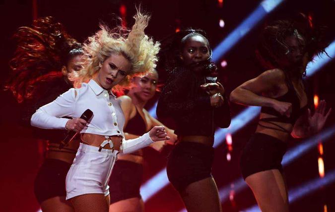 Zara Larsson é um dos destaques da nova geração Zara Larsson é um dos destaques da nova geração