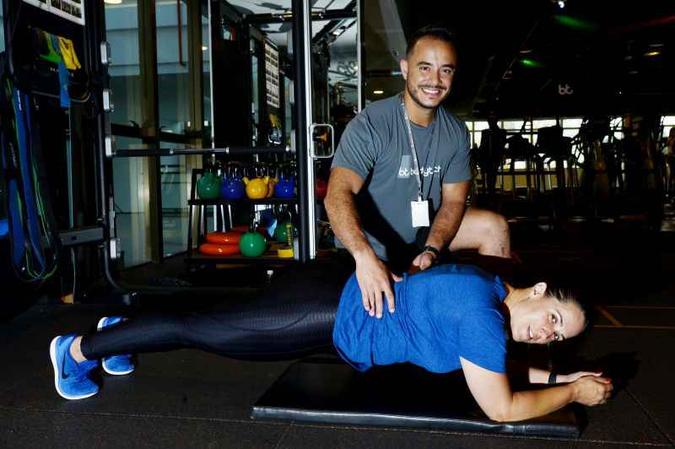 Prancha :Trabalha a região do Core, conjunto de musculatura que envolve a cintura.(foto: Marcelo Ferreira/CB/D.A Press) Prancha :Trabalha a região do Core, conjunto de musculatura que envolve a cintura.(foto: Marcelo Ferreira/CB/D.A Press)
