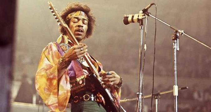 Hendrix foi um dos maiores guitarristas da história da música, ele morreu aos 27 anos em setembro de 1970(foto: Reprodução) Hendrix foi um dos maiores guitarristas da história da música, ele morreu aos 27 anos em setembro de 1970(foto: Reprodução)