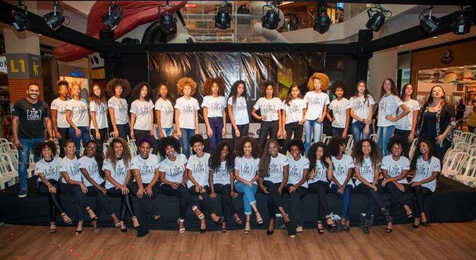 Jovens negras em seletivas da Cufa-DF, no JK Shopping(foto: Reprodução/Facebook) Jovens negras em seletivas da Cufa-DF, no JK Shopping(foto: Reprodução/Facebook)