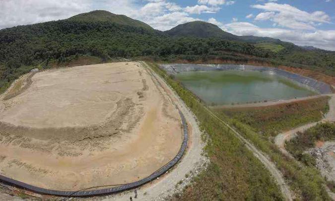 O Ministério Público e a Fundação Estadual do Meio Ambiente (Feam) detectaram que a situação das duas represas do complexo é crítica(foto: Mateus Parreiras/Estado de Minas) O Ministério Público e a Fundação Estadual do Meio Ambiente (Feam) detectaram que a situação das duas represas do complexo é crítica(foto: Mateus Parreiras/Estado de Minas)