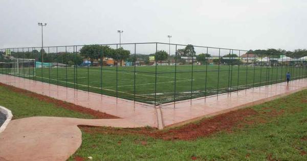 Covid-19: campos de futebol sint&eacute;tico ser&atilde;o lacrados com solda em Ceil&acirc;ndia