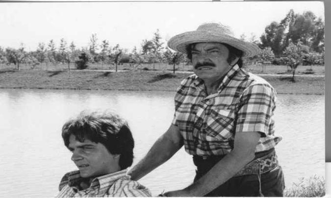 O ator Amácio Mazzaropi (D), em uma cena do filme A banda das velhas virgens (foto: Acervo Museu Mazzaropi/Divulgação) O ator Amácio Mazzaropi (D), em uma cena do filme A banda das velhas virgens (foto: Acervo Museu Mazzaropi/Divulgação)