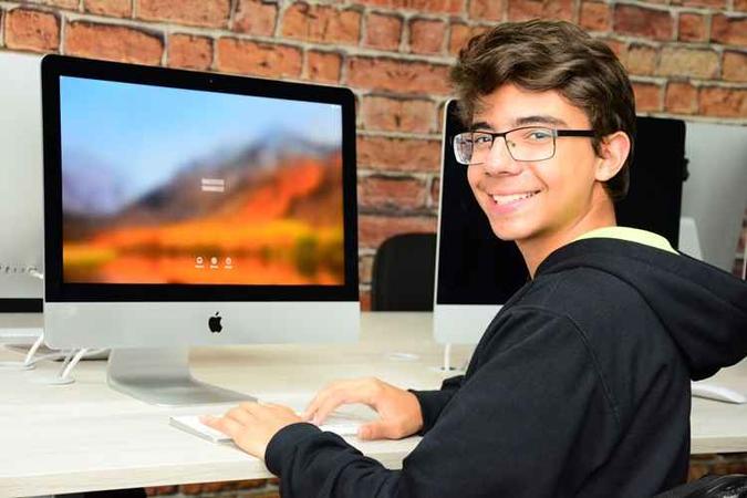 Lucas Davi Santos, estudante de curso técnico de inteligência artificial integrado ao ensino médio. (foto: Renato De Oliveira Souza/FECAP/Divulgação) Lucas Davi Santos, estudante de curso técnico de inteligência artificial integrado ao ensino médio. (foto: Renato De Oliveira Souza/FECAP/Divulgação)