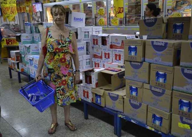 Maria de Souza, dona de casa: Maria de Souza, dona de casa: