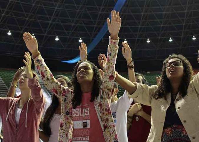 Com um público de até 15 mil pessoas, o Rebanhão mostra outra face do carnaval brasiliense (foto: Ana Rayssa/Esp. CB/D.A Press ) Com um público de até 15 mil pessoas, o Rebanhão mostra outra face do carnaval brasiliense (foto: Ana Rayssa/Esp. CB/D.A Press )