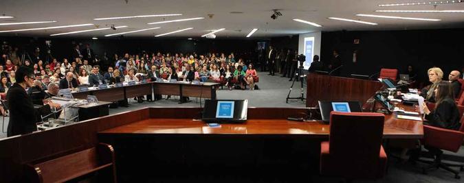 A ministra Rosa Weber convocou a audiência em razão da Arguição de Descumprimento de Preceito Fundamental (ADPF) 442, ajuizada pelo PSol para questionar os artigos 124 e 126 do Código Penal,(foto: Carlos Moura/SCO/STF) A ministra Rosa Weber convocou a audiência em razão da Arguição de Descumprimento de Preceito Fundamental (ADPF) 442, ajuizada pelo PSol para questionar os artigos 124 e 126 do Código Penal,(foto: Carlos Moura/SCO/STF)