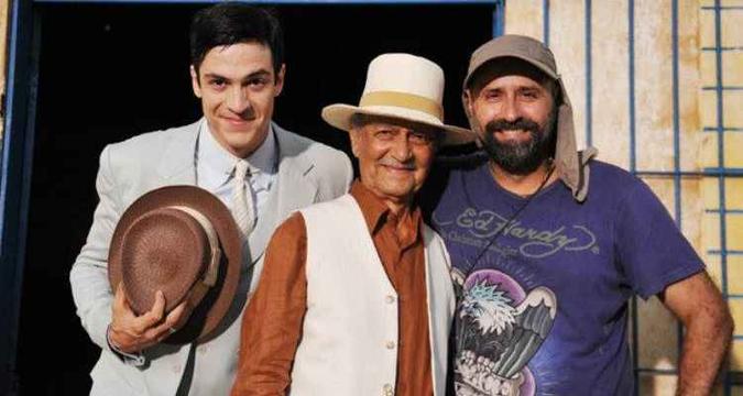 Mateus Solano postou uma foto dos bastidores de 'Gabriela'(foto: Reprodução/Instagram) Mateus Solano postou uma foto dos bastidores de 'Gabriela'(foto: Reprodução/Instagram)