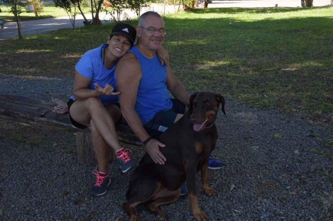 Simone Maria costuma deixar Agatha em um day care para que possa socializar com outros cães: xodó dela e do marido(foto: Arquivo Pessoal) Simone Maria costuma deixar Agatha em um day care para que possa socializar com outros cães: xodó dela e do marido(foto: Arquivo Pessoal)