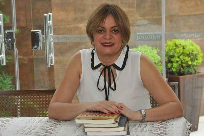 Roseluci Jaridm Mafia, professora do Ibmec-MG, avisa que as empresas querem profissionais que não se economizam, dos 18 aos 80 anos(foto: Jair Amaral/EM/D.A Press) Roseluci Jaridm Mafia, professora do Ibmec-MG, avisa que as empresas querem profissionais que não se economizam, dos 18 aos 80 anos(foto: Jair Amaral/EM/D.A Press)