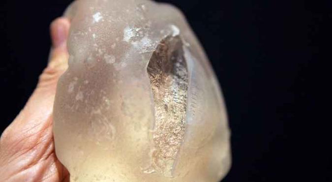 A prótese mamária da empresa Poly Implants Protheses (PIP) está suspensa pela Anvisa por conter silicone industrial, nocivo à saúde(foto: Sebastien Nogier/AFP) A prótese mamária da empresa Poly Implants Protheses (PIP) está suspensa pela Anvisa por conter silicone industrial, nocivo à saúde(foto: Sebastien Nogier/AFP)