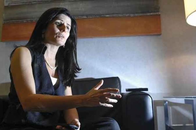 Zeina critica a mudança constante de regras: Zeina critica a mudança constante de regras: