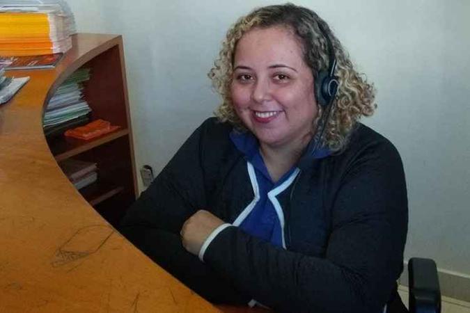 Bruna quer uma vaga de assistente administrativo (foto: Arquivo Pessoal.) Bruna quer uma vaga de assistente administrativo (foto: Arquivo Pessoal.)