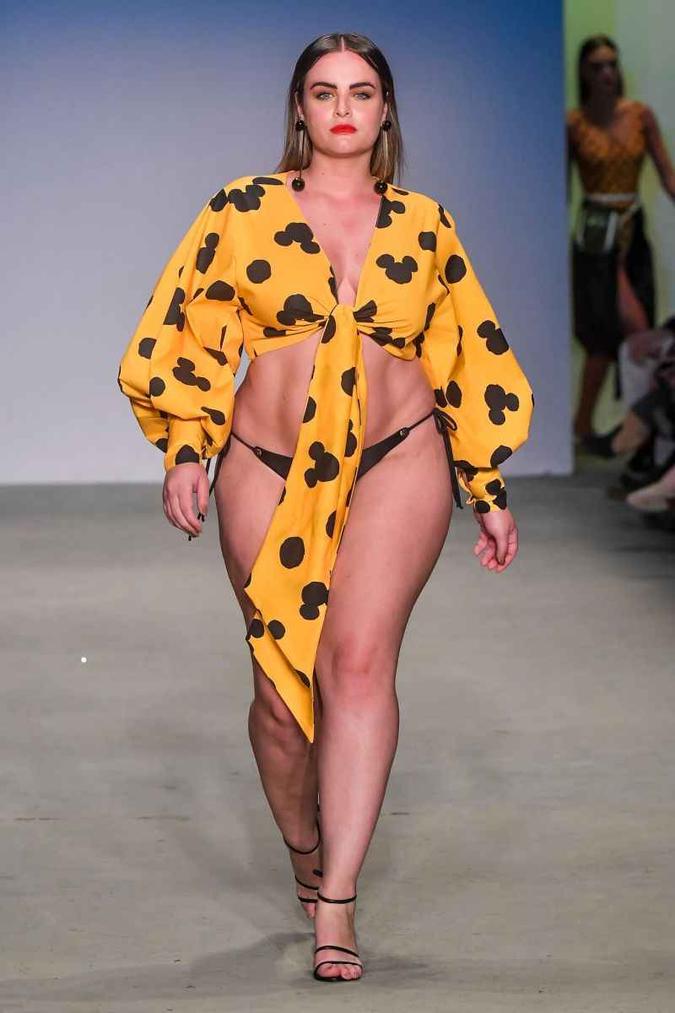 Desfile da Água de Coco na São Paulo Fashion Week (foto: Agencia Fotosite/Divulgacao) Desfile da Água de Coco na São Paulo Fashion Week (foto: Agencia Fotosite/Divulgacao)