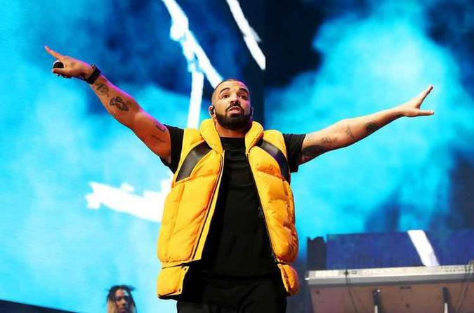 Drake se apresentou no festival Coachella no último final de semana(foto: Getty Images/Reprodução) Drake se apresentou no festival Coachella no último final de semana(foto: Getty Images/Reprodução)