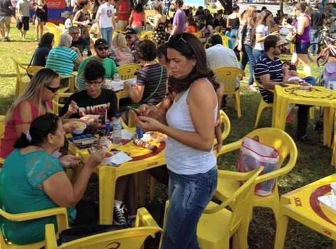 Cerca de 40 restaurantes participam da feira(foto: Abrasel/Facebook) Cerca de 40 restaurantes participam da feira(foto: Abrasel/Facebook)