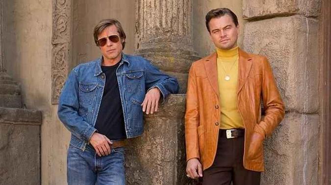 No filme, Pitt e DiCaprio são atores tentando deslanchar suas carreiras na Hollywood dos anos 1960(foto: Divulgação) No filme, Pitt e DiCaprio são atores tentando deslanchar suas carreiras na Hollywood dos anos 1960(foto: Divulgação)