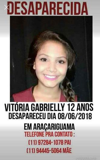 Na manhã desta terça-feira, amigos da família começaram a distribuir folhetos com a foto de Vitória em postos de combustíveis da Castelo Branco(foto: Reprodução/Facebook) Na manhã desta terça-feira, amigos da família começaram a distribuir folhetos com a foto de Vitória em postos de combustíveis da Castelo Branco(foto: Reprodução/Facebook)