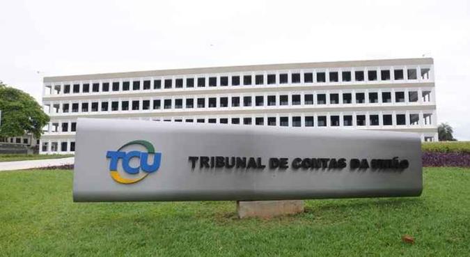 Também consta irregularidades como a presença de doadores desempregados, parentes de candidatos e até mesmo mortos(foto: Barbara Cabral/Esp. CB/D.A Press) Também consta irregularidades como a presença de doadores desempregados, parentes de candidatos e até mesmo mortos(foto: Barbara Cabral/Esp. CB/D.A Press)