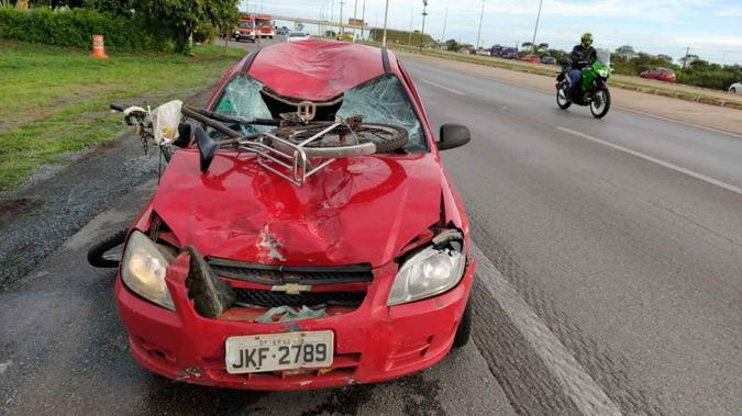 O Corpo de Bombeiros foi acionado e tentou reanimar a vítima, no entanto, não teve sucesso(foto: CBMDF/Divulgação) O Corpo de Bombeiros foi acionado e tentou reanimar a vítima, no entanto, não teve sucesso(foto: CBMDF/Divulgação)