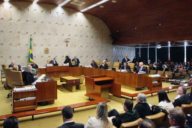 Advogados das partes envolvidas e o MPF fizeram as sustentações orais no plenário da Corte e, hoje, ministro lerão seus votos sobre o tema(foto: Rosinei Coutinho/SCO/STF ) Advogados das partes envolvidas e o MPF fizeram as sustentações orais no plenário da Corte e, hoje, ministro lerão seus votos sobre o tema(foto: Rosinei Coutinho/SCO/STF )