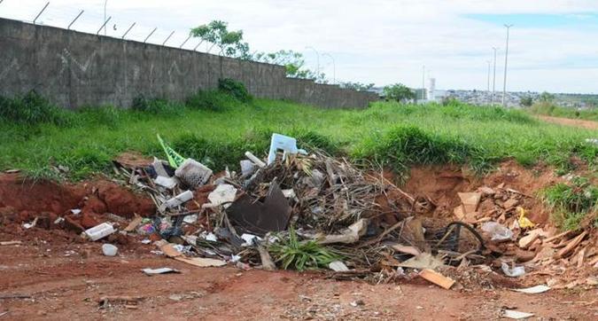 Alguns servidores do SLU não trabalharão, por determinação da Justiça(foto: Vinícius Cardoso Vieira/ CB / DA Press) Alguns servidores do SLU não trabalharão, por determinação da Justiça(foto: Vinícius Cardoso Vieira/ CB / DA Press)