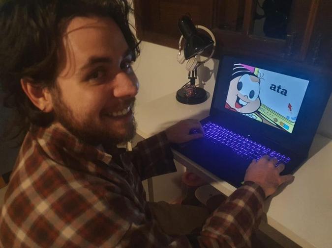 Fã de jogos de tabuleiro, Gustavo investe em jogos on-line que simulam a experiência (foto: Arquivo pessoal) Fã de jogos de tabuleiro, Gustavo investe em jogos on-line que simulam a experiência (foto: Arquivo pessoal)