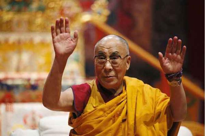 Milhares de fiéis foram em busca dos ensinamentos de Dalai Lama(foto: REUTERS/Pascal Lauener) Milhares de fiéis foram em busca dos ensinamentos de Dalai Lama(foto: REUTERS/Pascal Lauener)