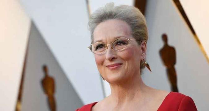 Meryl também está no musical 'Mamma Mia! Lá vamos nós de novo' que será lançado em 2 de agosto de 2018 nos cinemas(foto: VALERIE MACON/AFP) Meryl também está no musical 'Mamma Mia! Lá vamos nós de novo' que será lançado em 2 de agosto de 2018 nos cinemas(foto: VALERIE MACON/AFP)