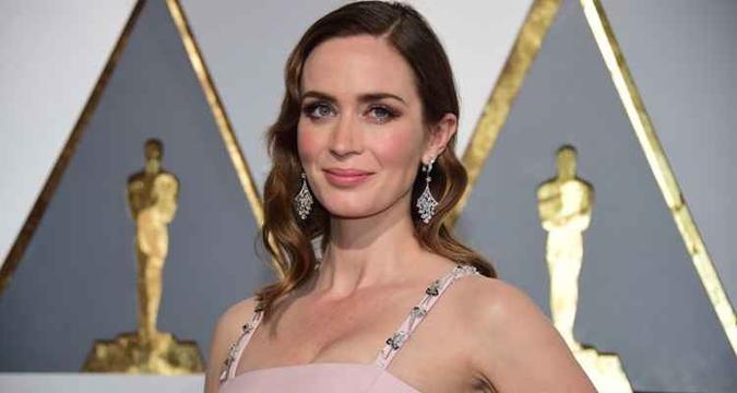 Emily protagonizará Mary Poppins em 'O retorno de Mary Poppins'(foto: FREDERIC J.BROWN) Emily protagonizará Mary Poppins em 'O retorno de Mary Poppins'(foto: FREDERIC J.BROWN)