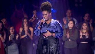 Damiana Sadili errou letra de música e Lulu Santos(foto: Globo/Isabella Pinheiro) Damiana Sadili errou letra de música e Lulu Santos(foto: Globo/Isabella Pinheiro)