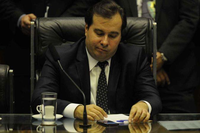 Rodrigo Maia em sessão na Câmara(foto: Ed Alves/CB/D.A Press) Rodrigo Maia em sessão na Câmara(foto: Ed Alves/CB/D.A Press)
