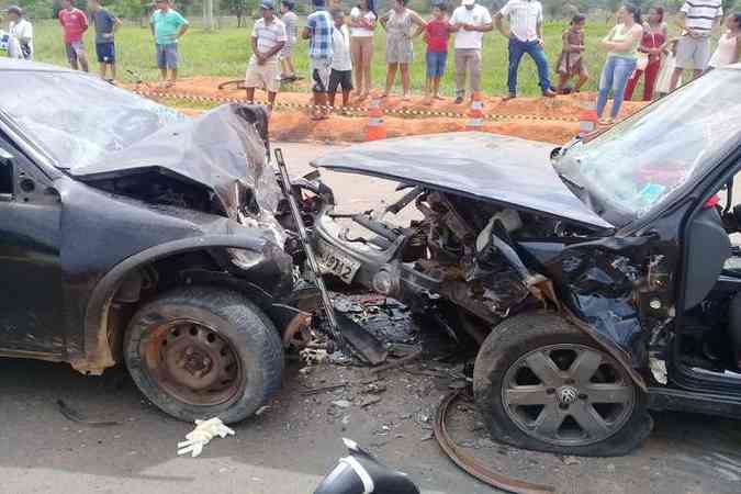 O acidente aconteceu na DF-130, entre os quilômetros 4 e 6 da rodovia, próximo ao Vale do Amanhecer(foto: CBMDF/Divulgação)