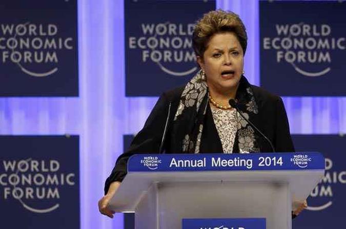 Presidente Dilma durante o Fórum Econômico Mundial(foto: Eric Piermont/AFP) Presidente Dilma durante o Fórum Econômico Mundial(foto: Eric Piermont/AFP)