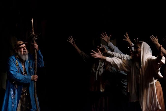 O grupo H2O fortalece a produção artística do Recanto das Emas com espetáculos e um festival próprio de teatro(foto: Daniel Fama/Divulgação) O grupo H2O fortalece a produção artística do Recanto das Emas com espetáculos e um festival próprio de teatro(foto: Daniel Fama/Divulgação)