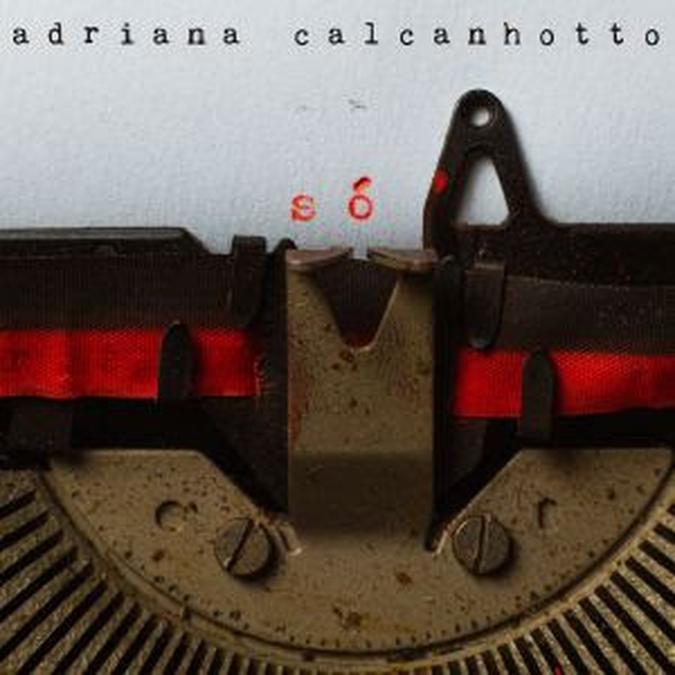 Capa do álbum Só de Adriana Calcanhotto(foto: Perfexx/Divulgação) Capa do álbum Só de Adriana Calcanhotto(foto: Perfexx/Divulgação)