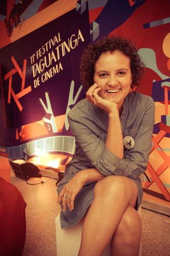 Janaína André, coordenadora do evento: 'Agora, a formatação dará mais tempo para que os filmes sejam vistos em casa'(foto: Paula Caruba/Divulgação) Janaína André, coordenadora do evento: 'Agora, a formatação dará mais tempo para que os filmes sejam vistos em casa'(foto: Paula Caruba/Divulgação)